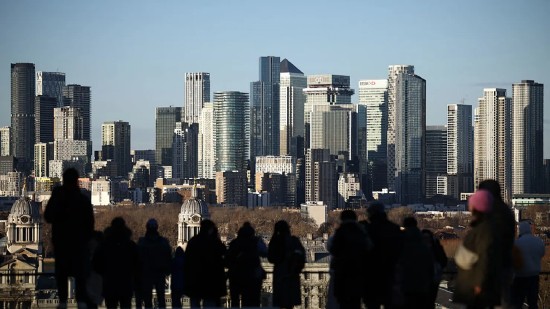  英国经济开局遇冷，零增长数据出炉；中东冲突加剧能源压力。 股票财经