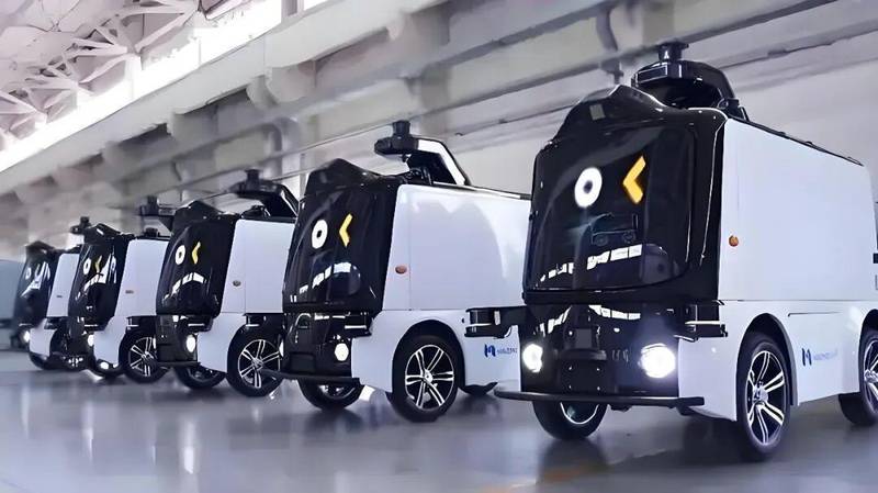  无人物流加速落地，传统配送从业者面临深刻变革；技术融合推动行业升级，机遇与挑战并存。 IT技术