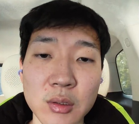  张浩长文回应维权经历；运动员面对困境时的内心独白；热爱足球永不改变。 体育新闻