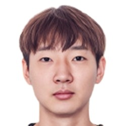  张浩长文回应维权经历；运动员面对困境时的内心独白；热爱足球永不改变。 体育新闻