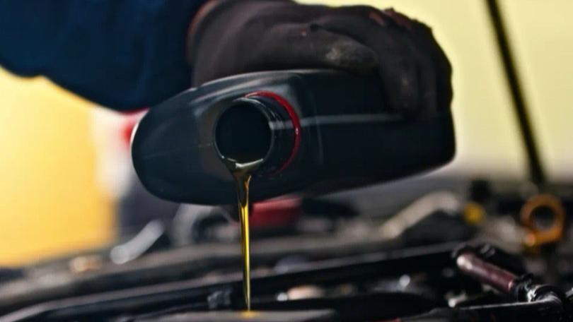  恐慌情绪的博弈：透过存储板块剧震看投资复盘与策略优化 股票财经 恐慌情绪的博弈：透过存储板块剧震看投资复盘与策略优化 股票财经