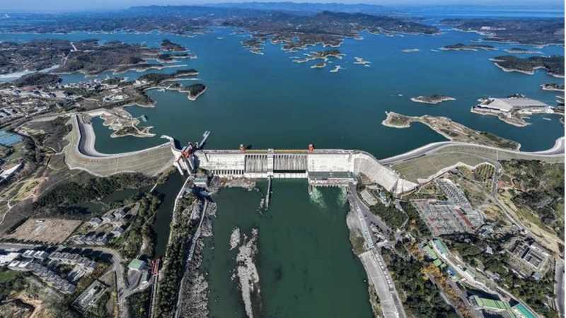  亿元医保黑洞是如何炼成的：从审计报告深挖医疗违规的隐秘逻辑 新闻