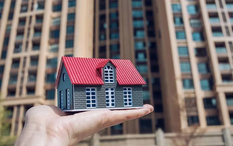  工薪家庭：提前还贷的避险策略与财富逻辑 股票财经