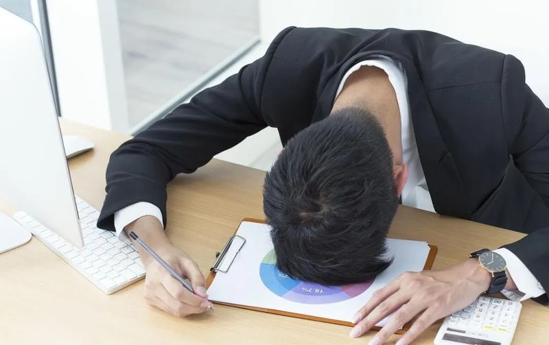  工薪家庭：提前还贷的避险策略与财富逻辑 股票财经