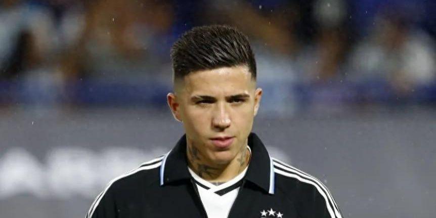 技术视角下的抉择：恩佐·费尔南德斯的职业瓶颈与战术重构 体育新闻